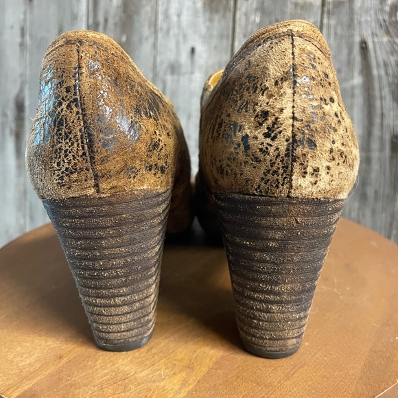 BORN Distressed Leather Mary Janes - size 9.5 - Picture 4 of 8